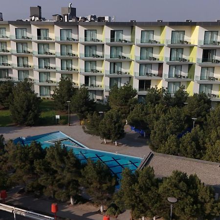 Homebridge Hotel Apartments Μπακού Εξωτερικό φωτογραφία